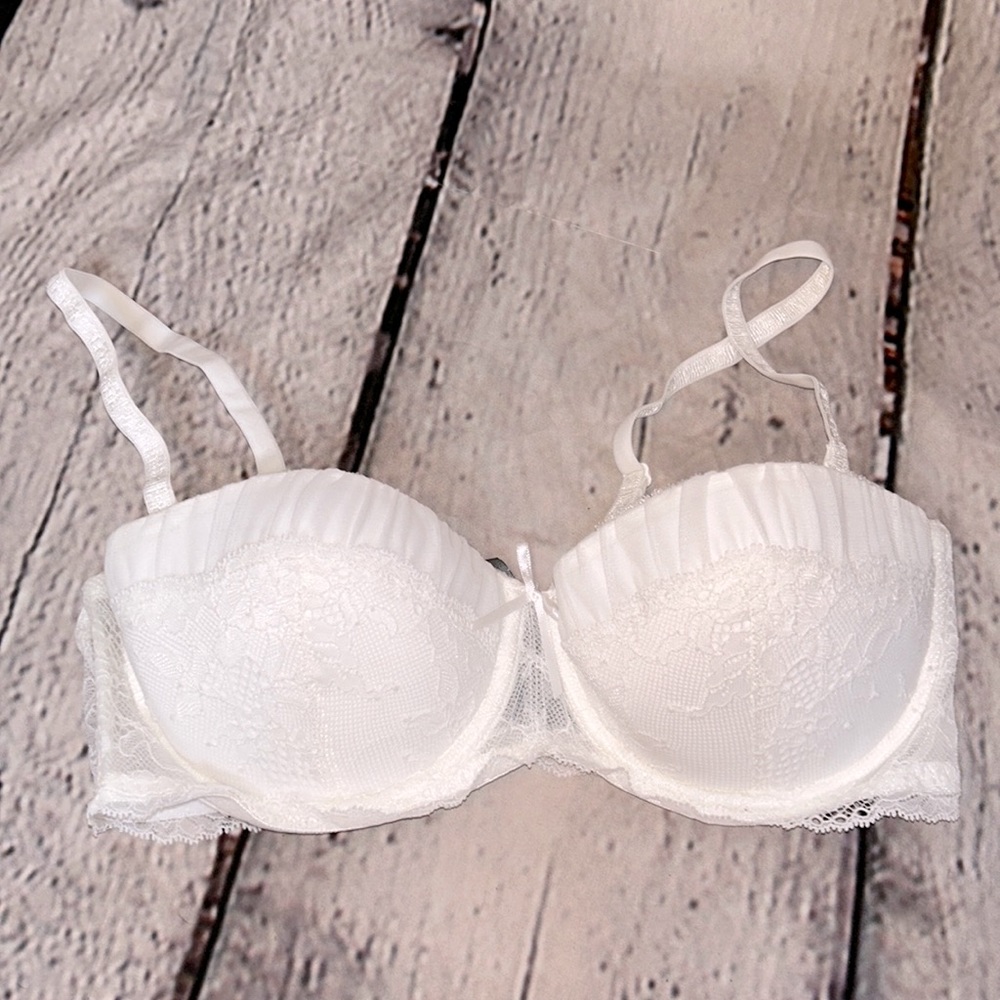 Adore Me White Lace Padded Bra Brand New W/Tags Size 34C